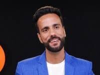 Ashu Ghai: The Science Educator Behind Science and Fun on YouTube Ashu Ghai: