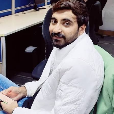 Vivek Kumar: Exampur GS & Hindi Educator, YouTube Teacher from Noida/Delhi